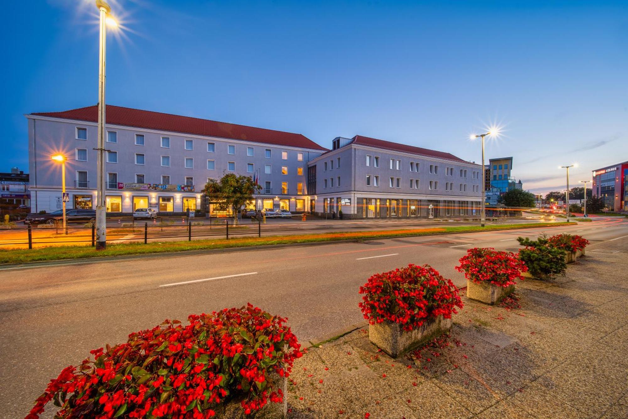 Hotel Gromada Koszalin Exterior foto
